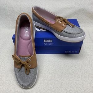NIB Never Worn Keds Ladies Slide On Boat Shoe Size 7M Gray w/Taupe Trim